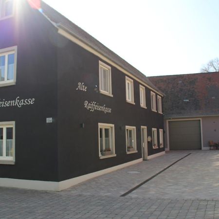 Apartment Alte Raiffeisenkasse โรเทนบวร์ก อ็อบ แดร์เทาเบอร์ ภายนอก รูปภาพ