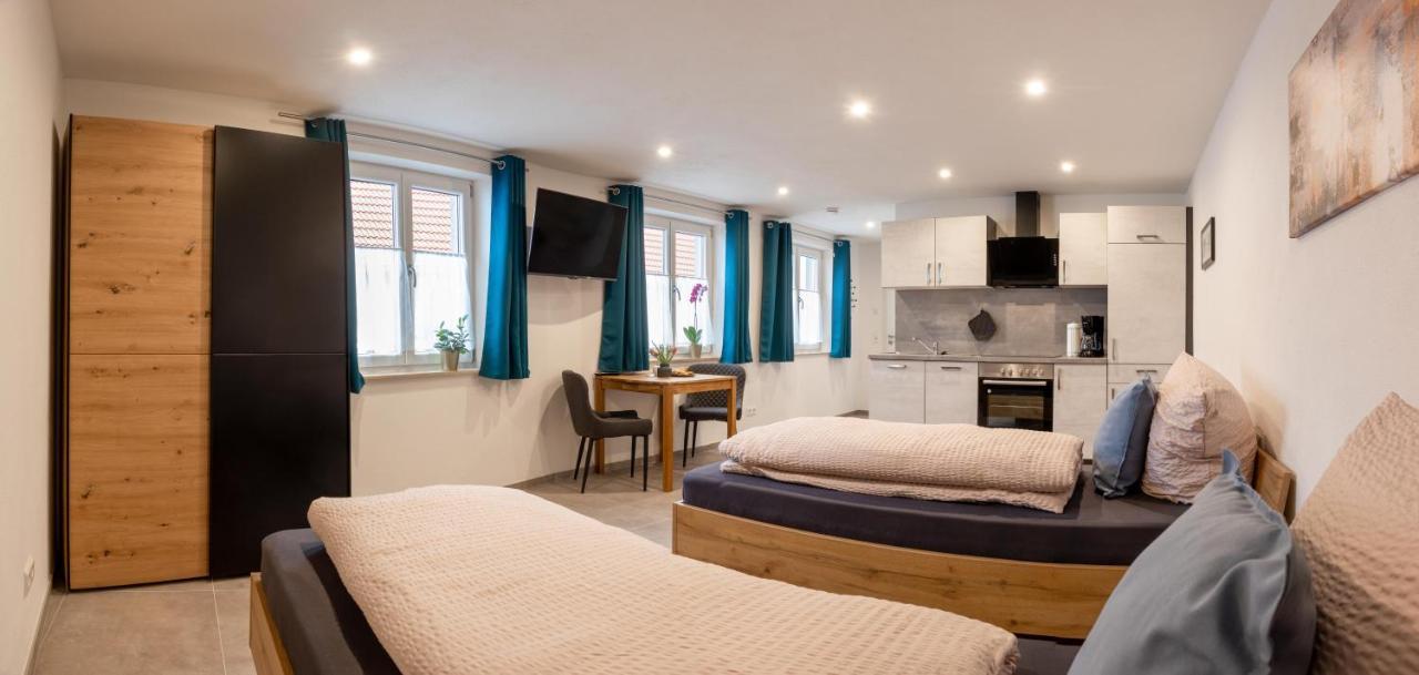 Apartment Alte Raiffeisenkasse โรเทนบวร์ก อ็อบ แดร์เทาเบอร์ ภายนอก รูปภาพ