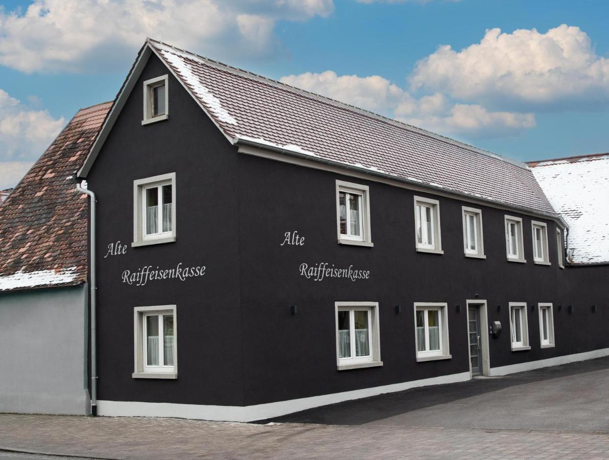 Apartment Alte Raiffeisenkasse โรเทนบวร์ก อ็อบ แดร์เทาเบอร์ ภายนอก รูปภาพ