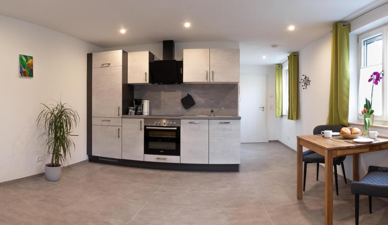 Apartment Alte Raiffeisenkasse โรเทนบวร์ก อ็อบ แดร์เทาเบอร์ ภายนอก รูปภาพ