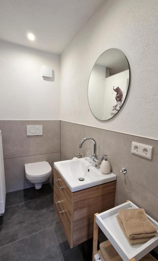 Apartment Alte Raiffeisenkasse โรเทนบวร์ก อ็อบ แดร์เทาเบอร์ ภายนอก รูปภาพ